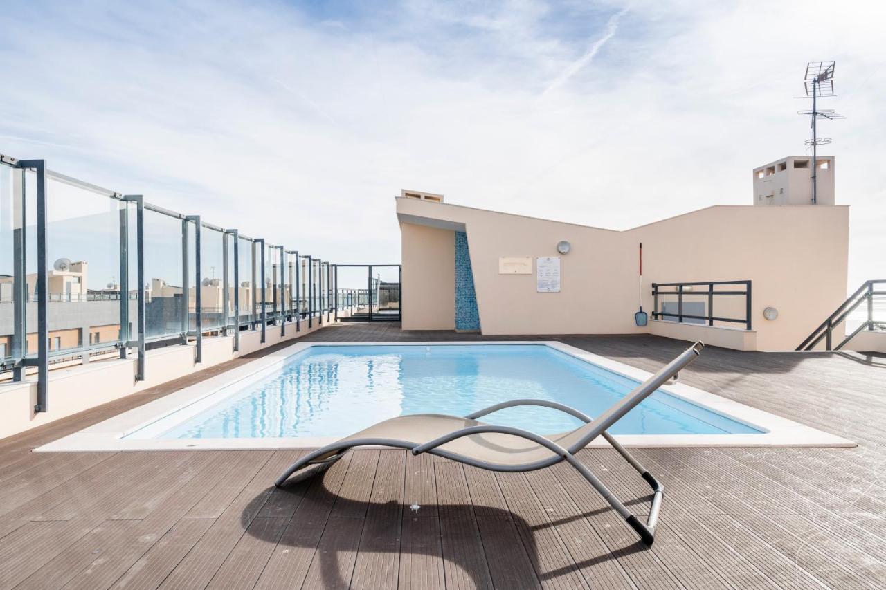 Апартаменти Oceanfront: Luxury Spectacular Sea Views And Pool Олян Екстер'єр фото